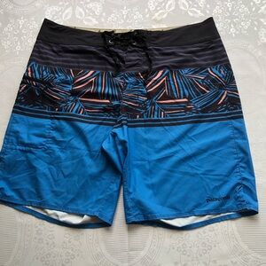 Patagonia Planing Blue Multicolored Swimming Trunks Board Shorts Men’s Size 36